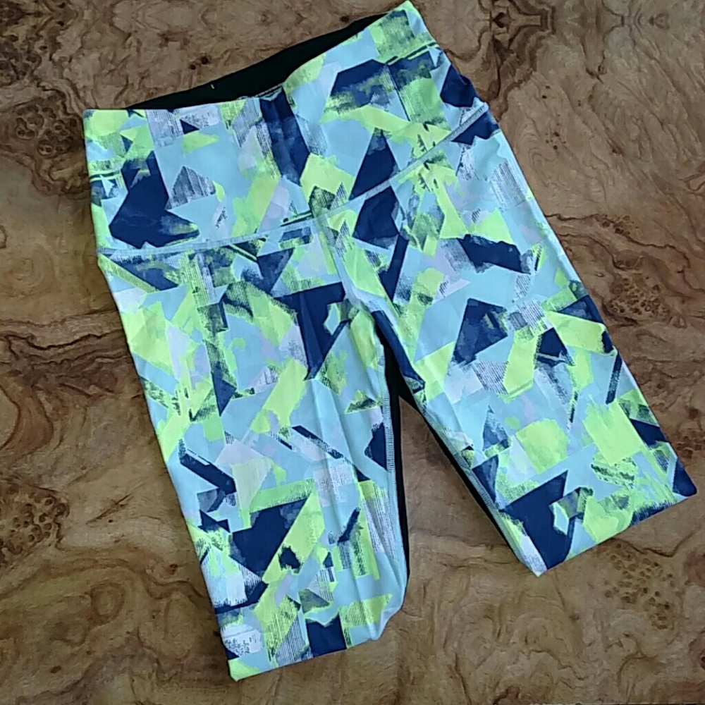 High waisted leggings NWOT - Picture 2 of 5
